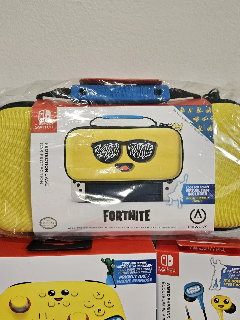 Nintendo Switch Fortnite Controller, Earbuds & Travel Case Bundle